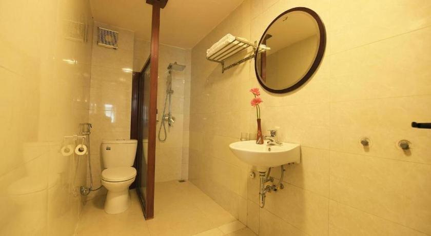 Old Quarter Family Hotel هانوي المظهر الخارجي الصورة